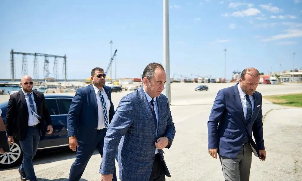 Επιστρέφουν στην Ελλάδα οι Έλληνες ναυτικοί που απήχθησαν από πειρατές